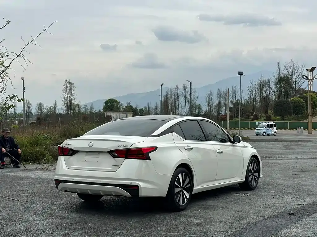 Nissan Teana 2021 из CN, фото 5