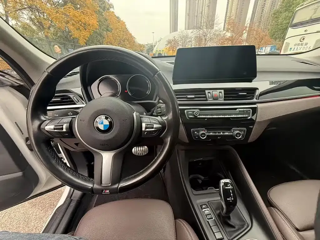 BMW X1 2021 из CN, фото 8