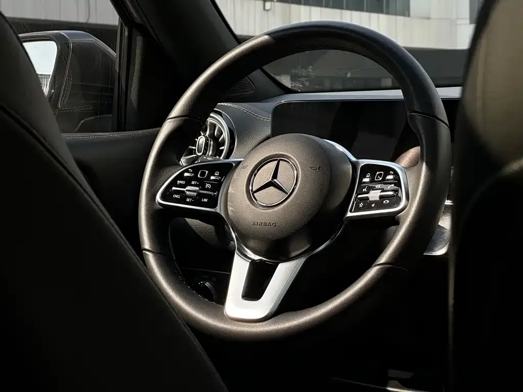 Mercedes-Benz GLB 2023 из CN, фото 8