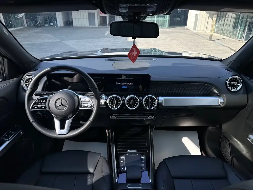 Mercedes-Benz GLB 2023 из CN, фото 3