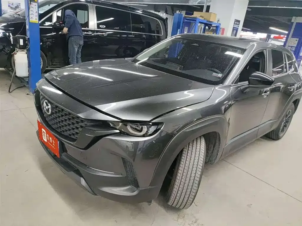 Mazda CX-50 2023 из CN, фото 1