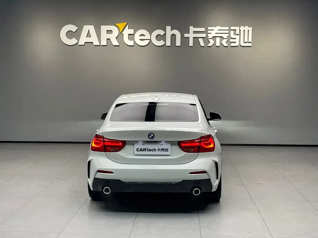 BMW 1 Series 2021 из CN, фото 2