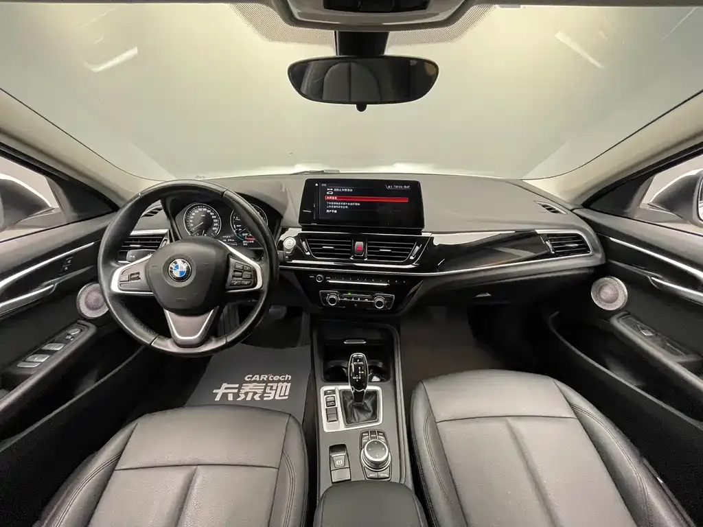 BMW 1 Series 2021 из CN, фото 9