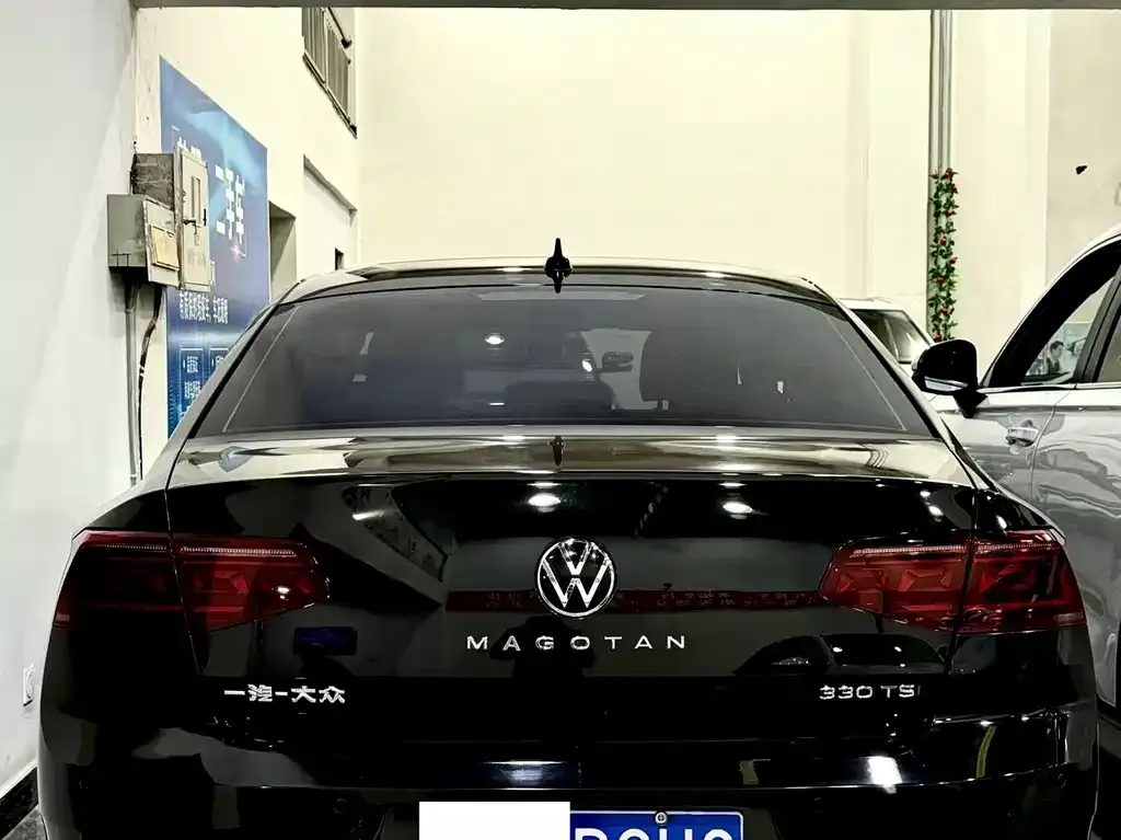 Volkswagen Magotan 2023 из CN, фото 3