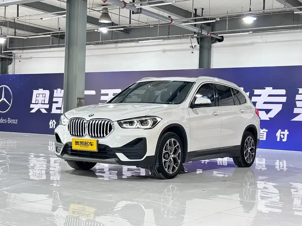 BMW X1 — фото 6