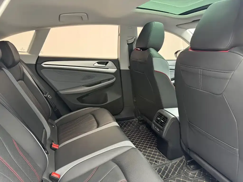 Volkswagen Lamando 2022 из CN, фото 6