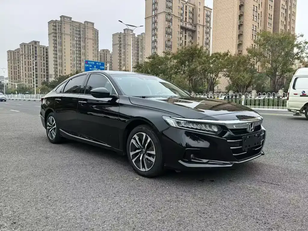 Honda Accord — фото 2