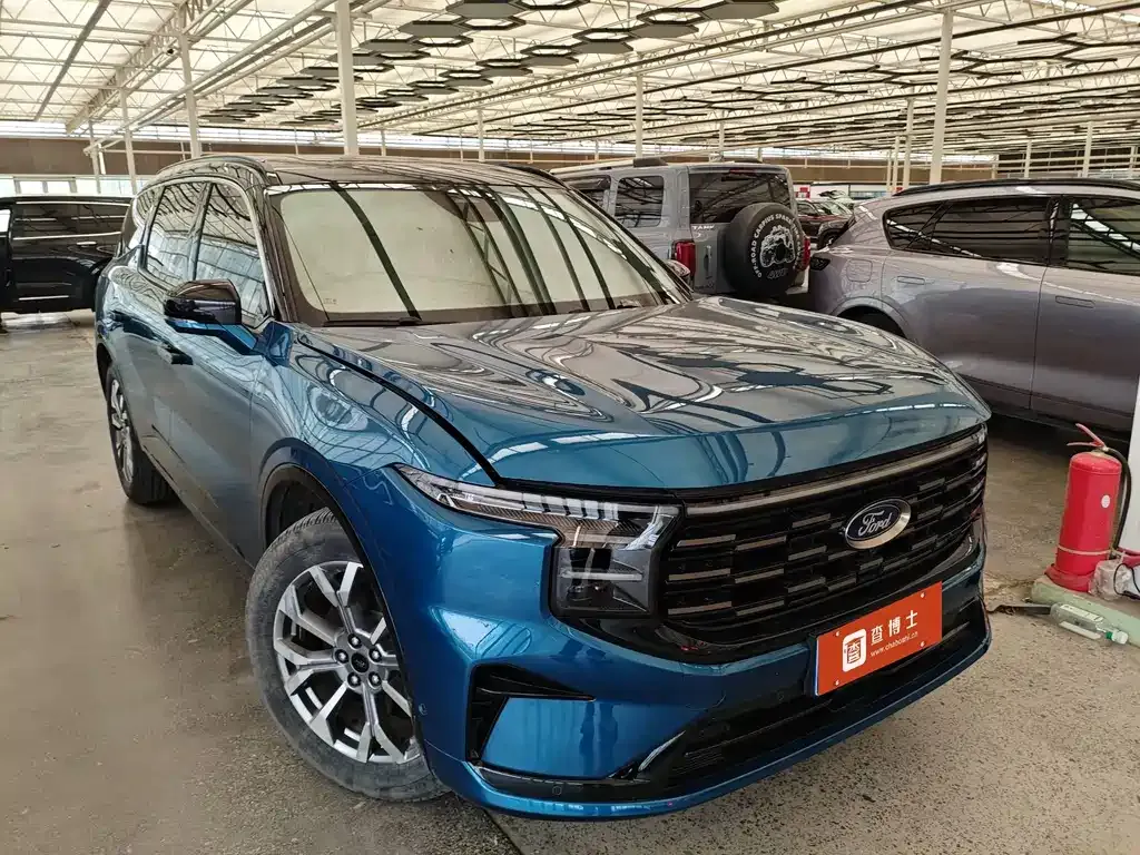 Ford Edge — фото 7