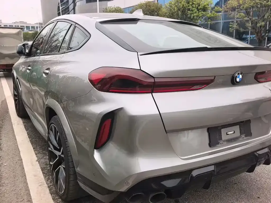 BMW X6 M 2023 из CN, фото 4