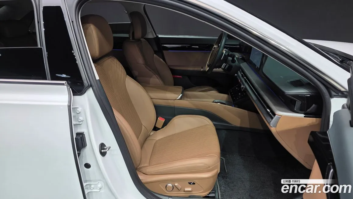Hyundai Grandeur 2023 из KR, фото 2