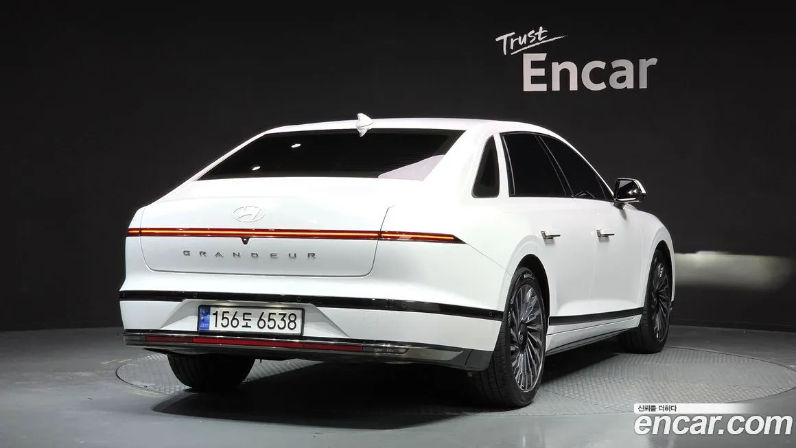 Hyundai Grandeur 2023 из KR, фото 5