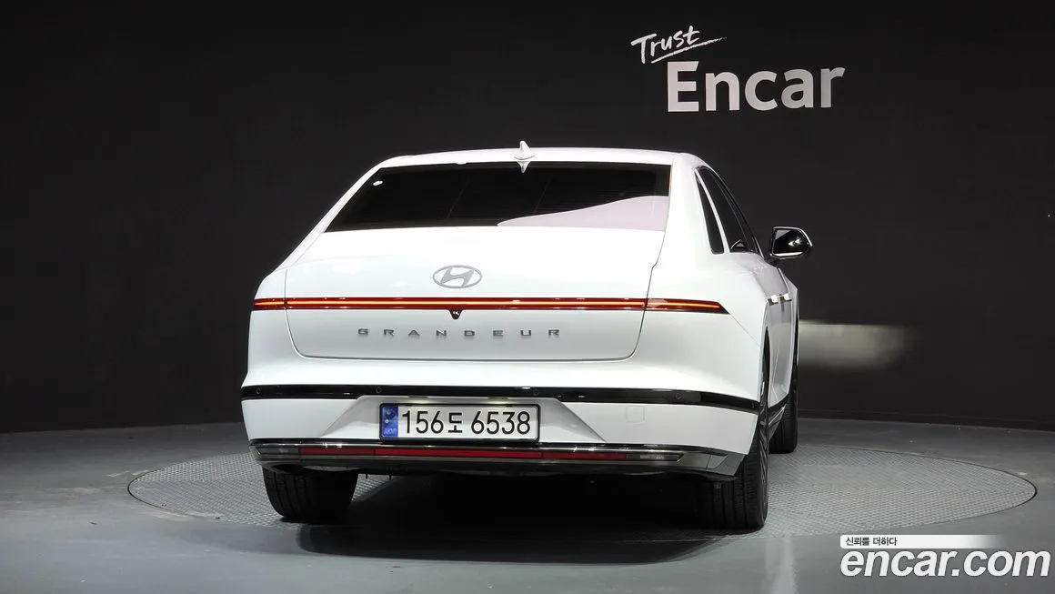 Hyundai Grandeur 2023 из KR, фото 3