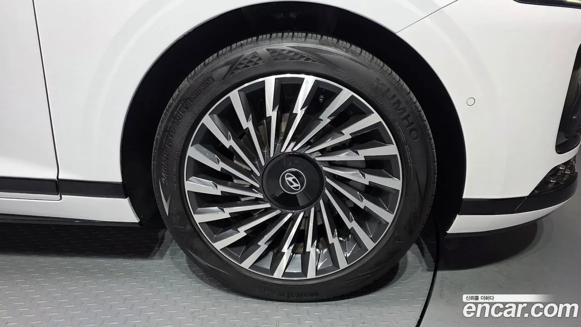 Hyundai Grandeur 2023 из KR, фото 6
