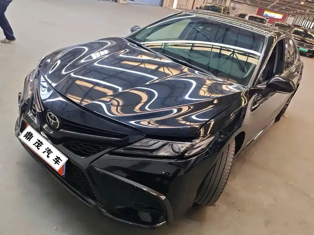 Toyota Camry 2024 из CN, фото 1