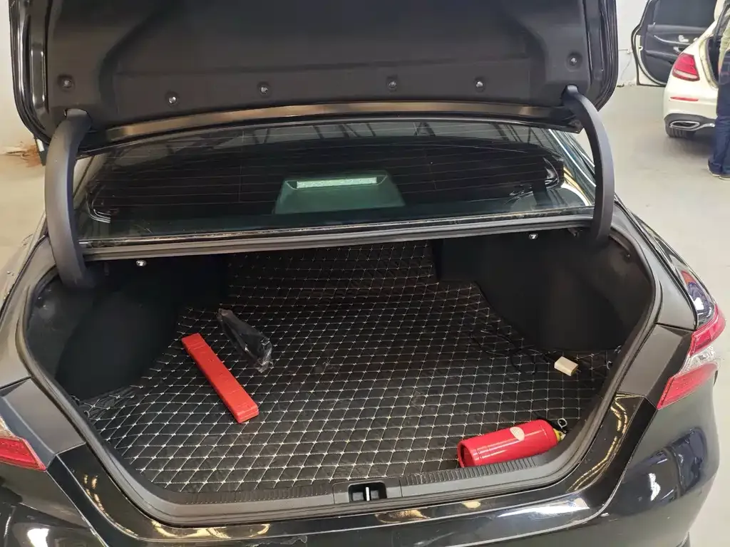 Toyota Camry 2024 из CN, фото 8