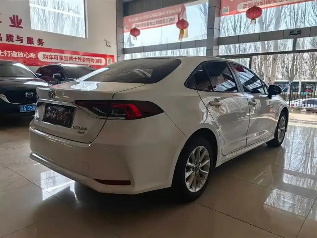 Toyota Corolla 2022 из CN, фото 8