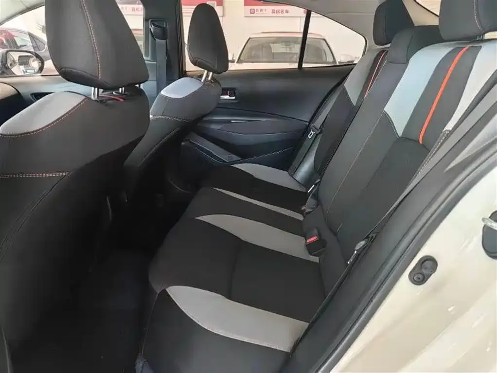 Toyota Corolla 2022 из CN, фото 3