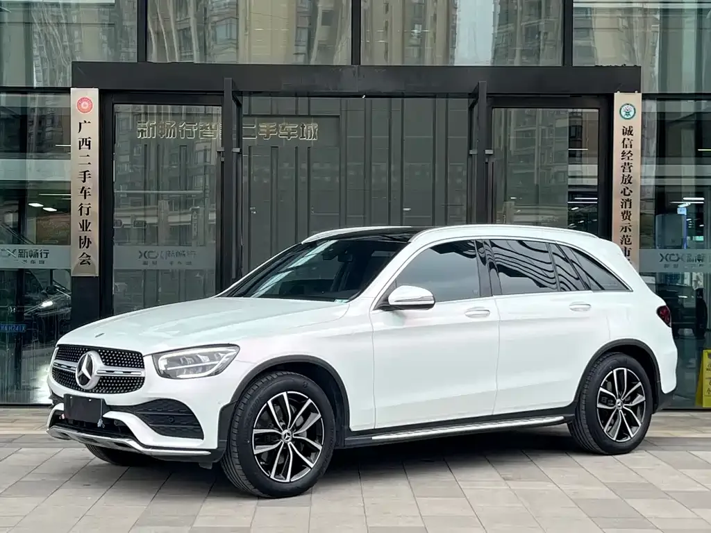 Mercedes-Benz GLC — фото 1