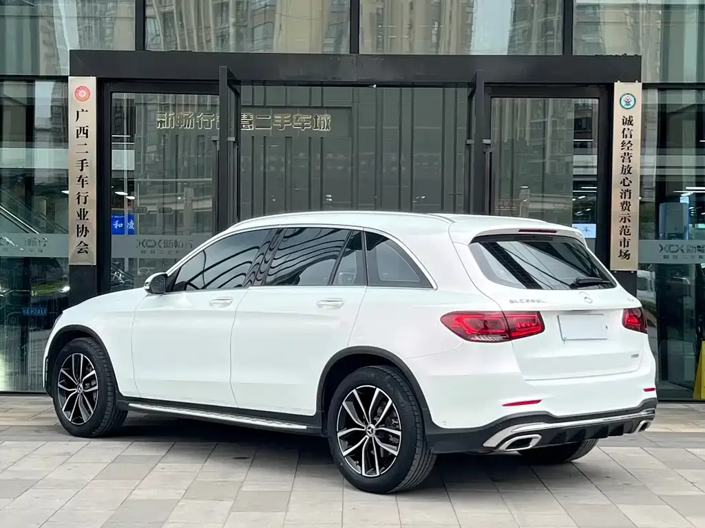 Mercedes-Benz GLC — фото 2