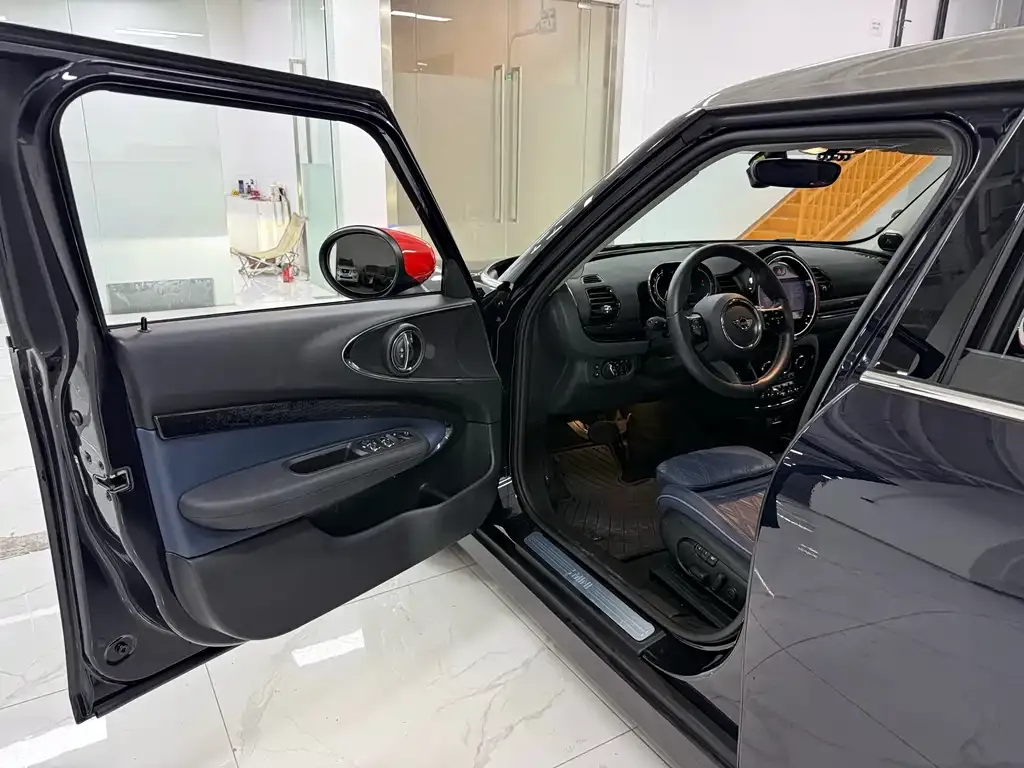 MINI Clubman 2023 из CN, фото 10