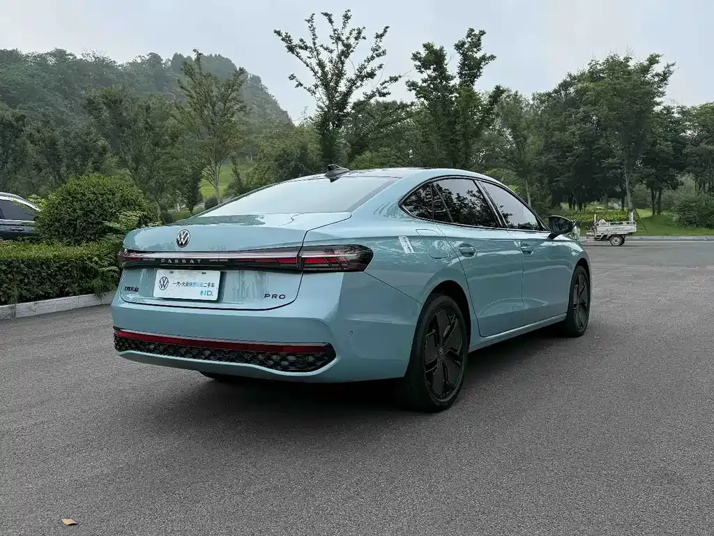 Volkswagen Passat 2024 из CN, фото 9