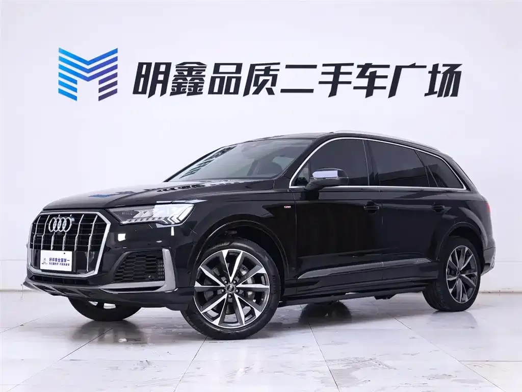 Audi Q7 2024 из CN, фото 7