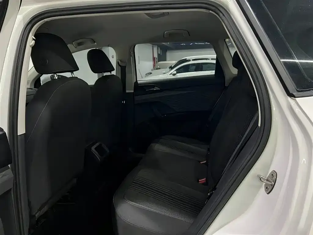 Volkswagen Tharu 2021 из CN, фото 4