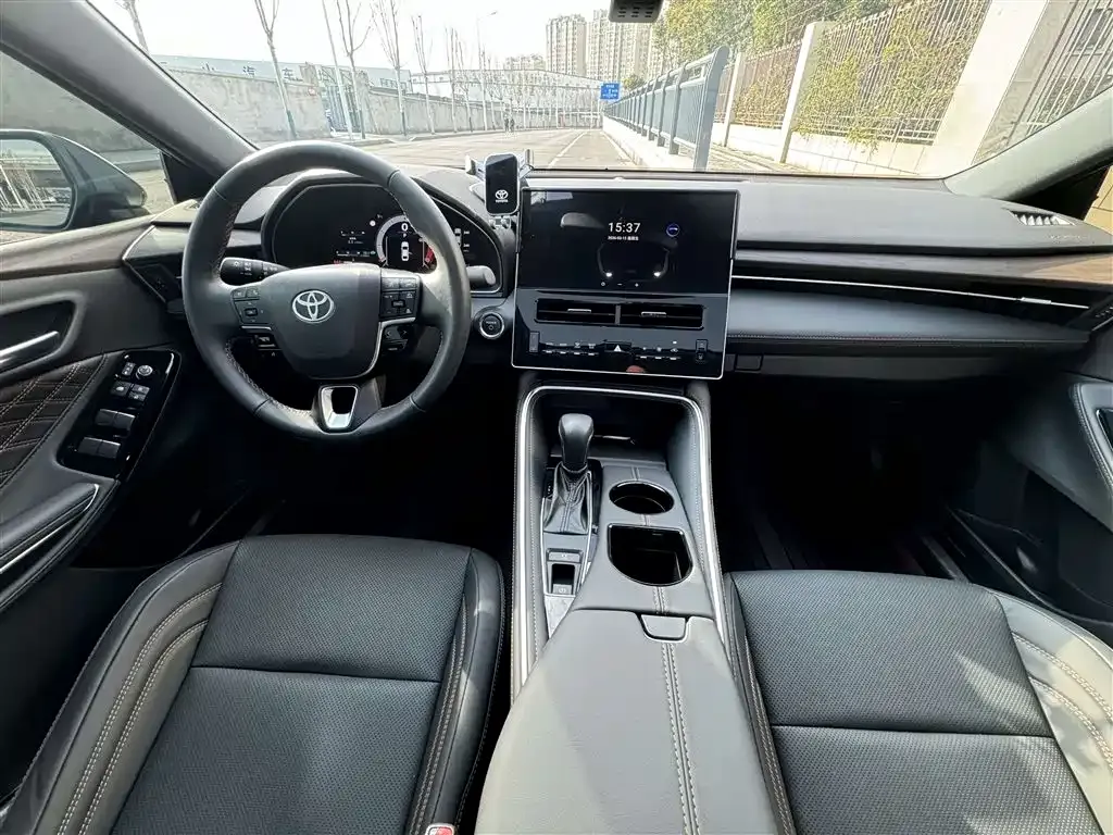 Toyota Avalon 2024 из CN, фото 3