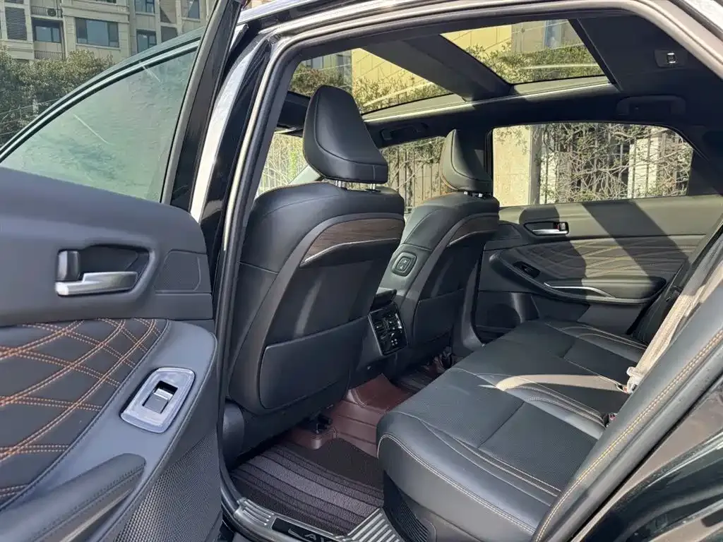 Toyota Avalon 2024 из CN, фото 4