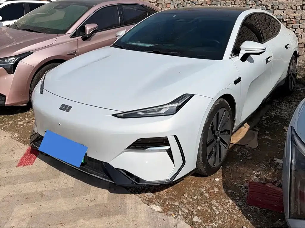 Geely Galaxy E8 2024 из CN, фото 1
