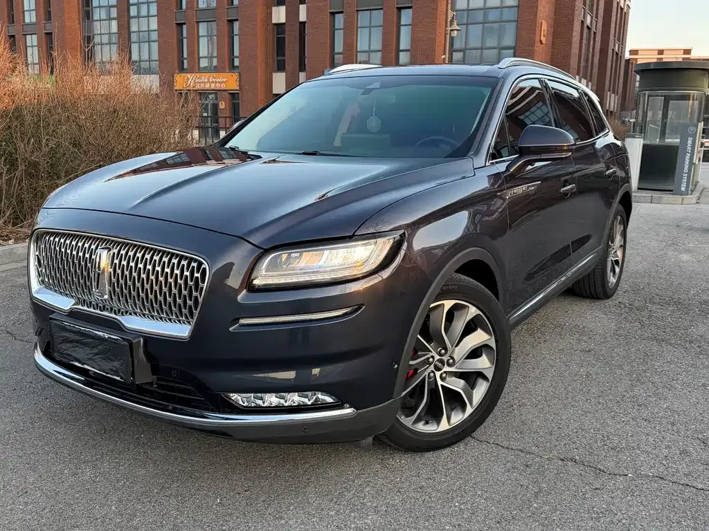 Lincoln Nautilus