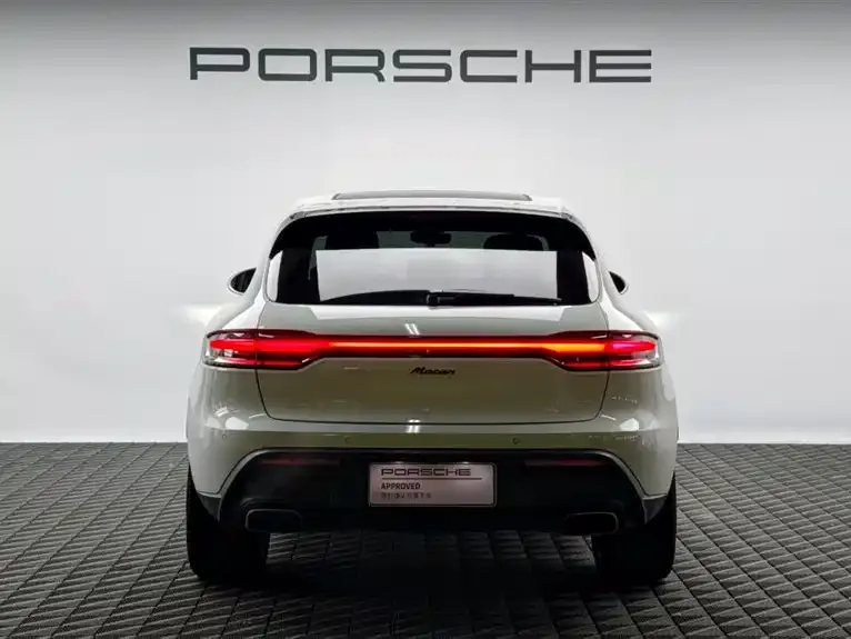 Porsche Macan — фото 6