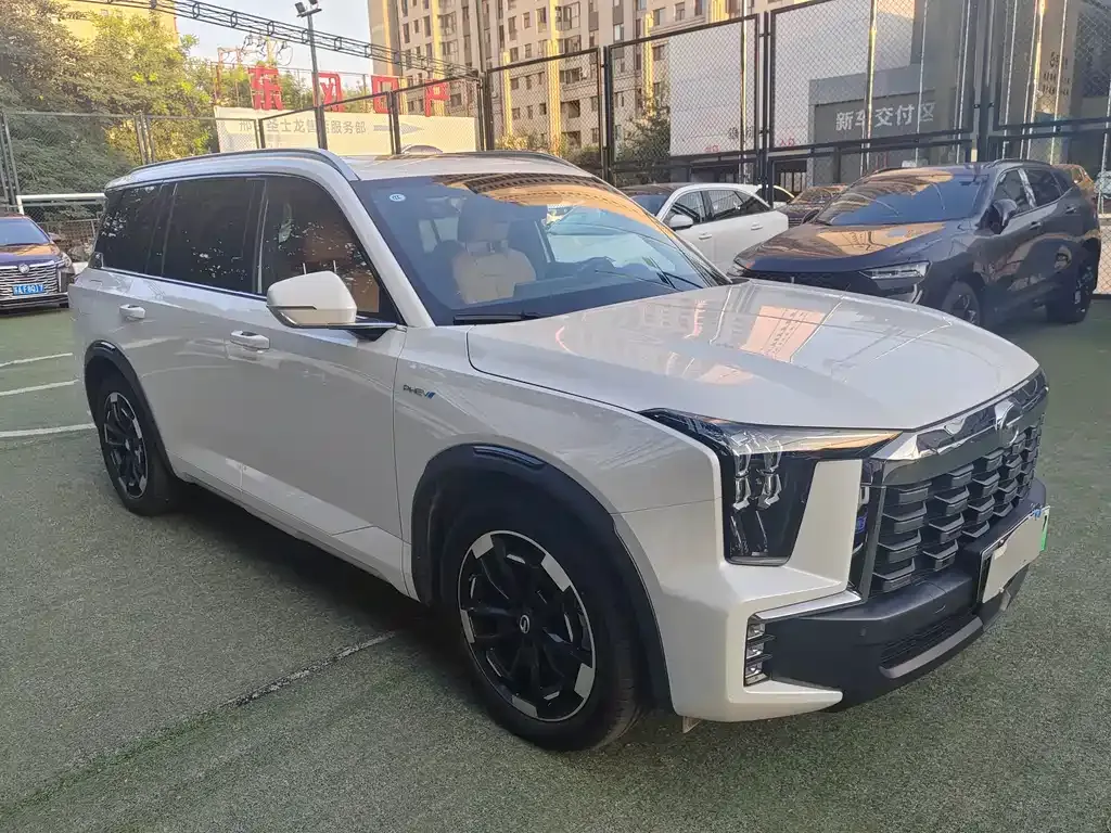 GAC Motor Trumpchi ES9 — фото 4
