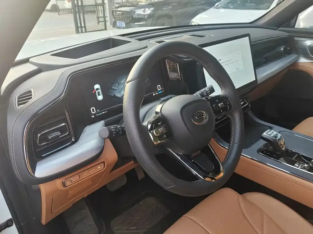 GAC Motor Trumpchi ES9 — фото 8