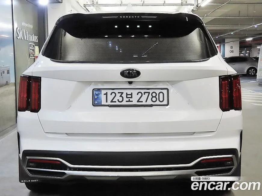 Kia Sorento — фото 4
