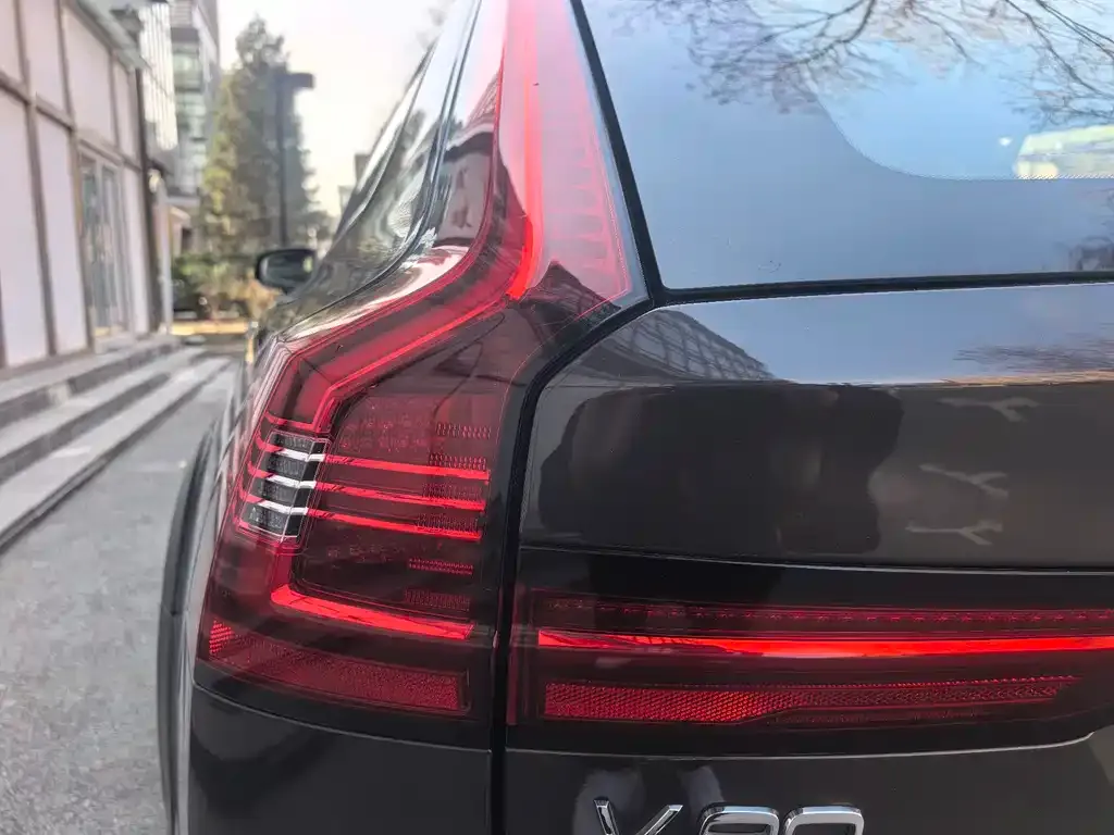 Volvo V90 — фото 6
