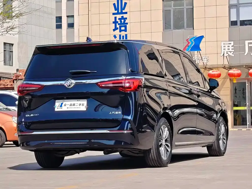 Buick GL8 2024 из CN, фото 8