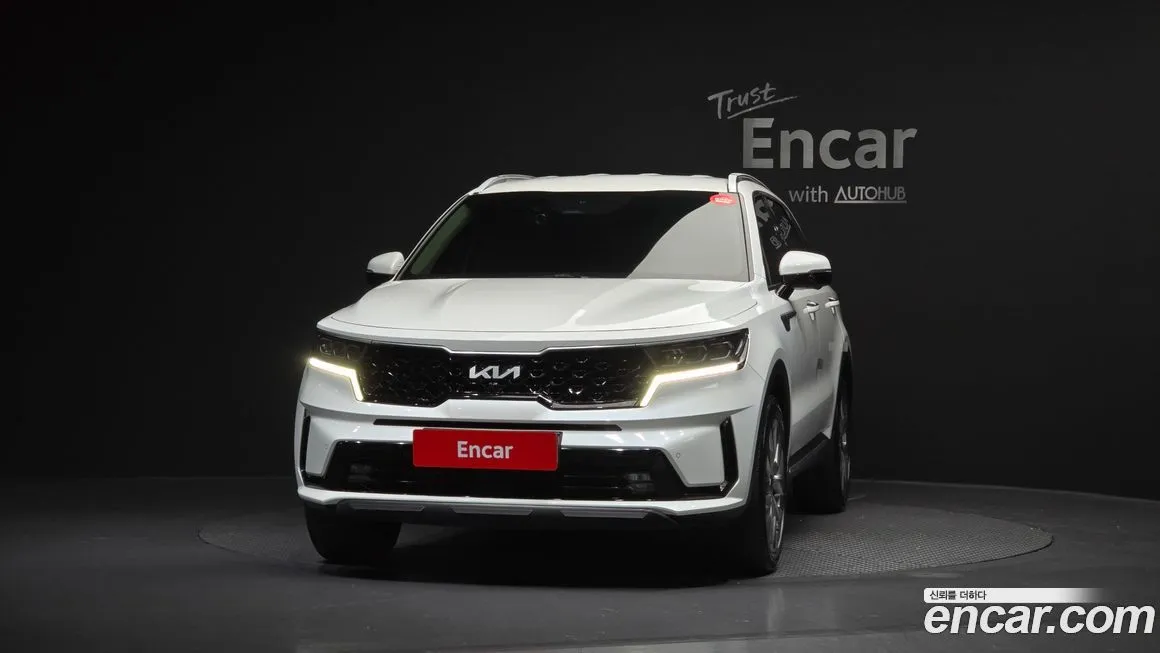 Kia Sorento — фото 9