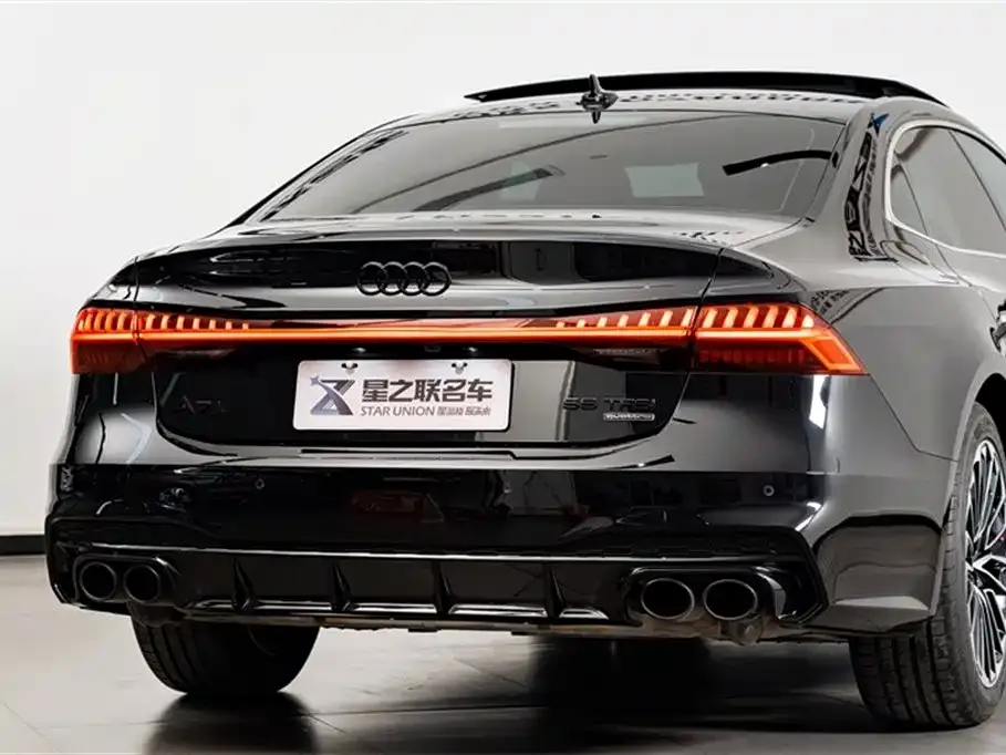 Audi A7L — фото 3
