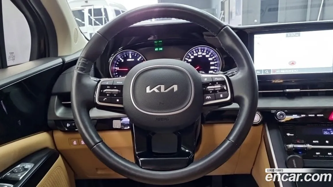 Kia Carnival 2023 из KR, фото 10