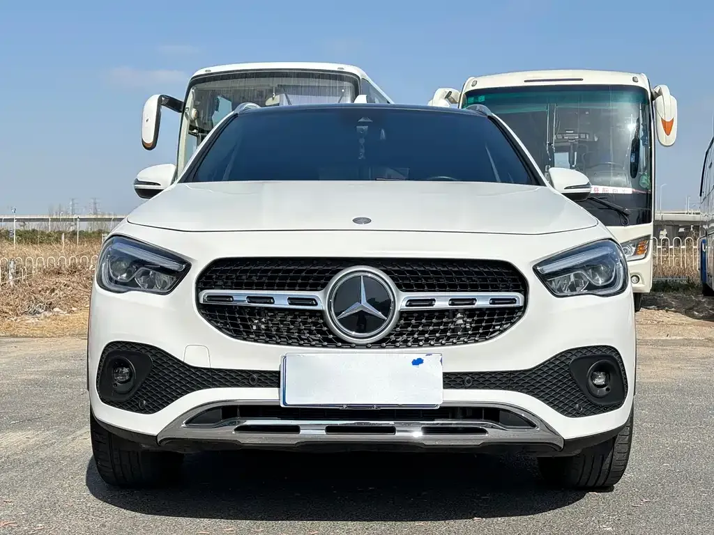 Mercedes-Benz GLA 2023 из CN, фото 7