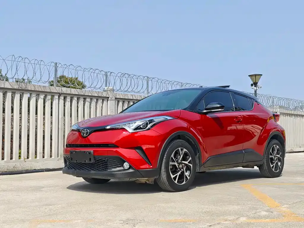 Toyota C-HR 2021 из CN, фото 1