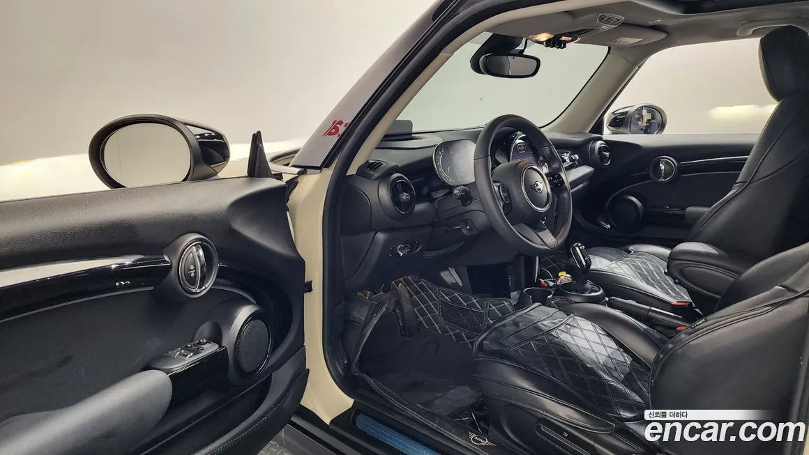 Mini Cooper 2022 из KR, фото 9