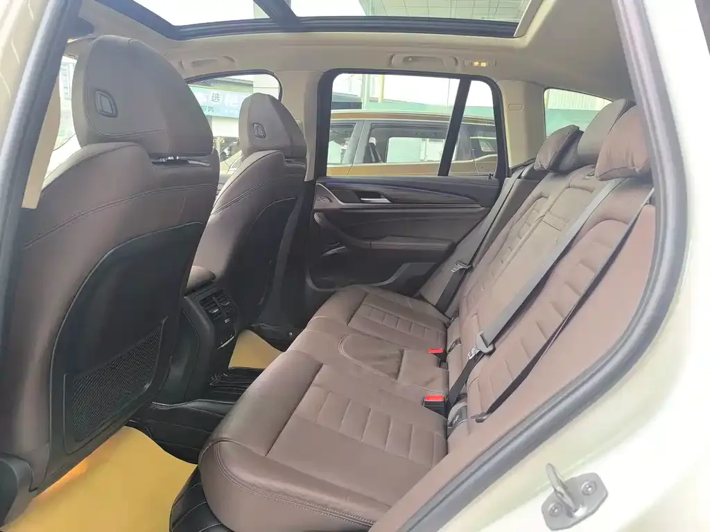 BMW X3 2021 из CN, фото 2