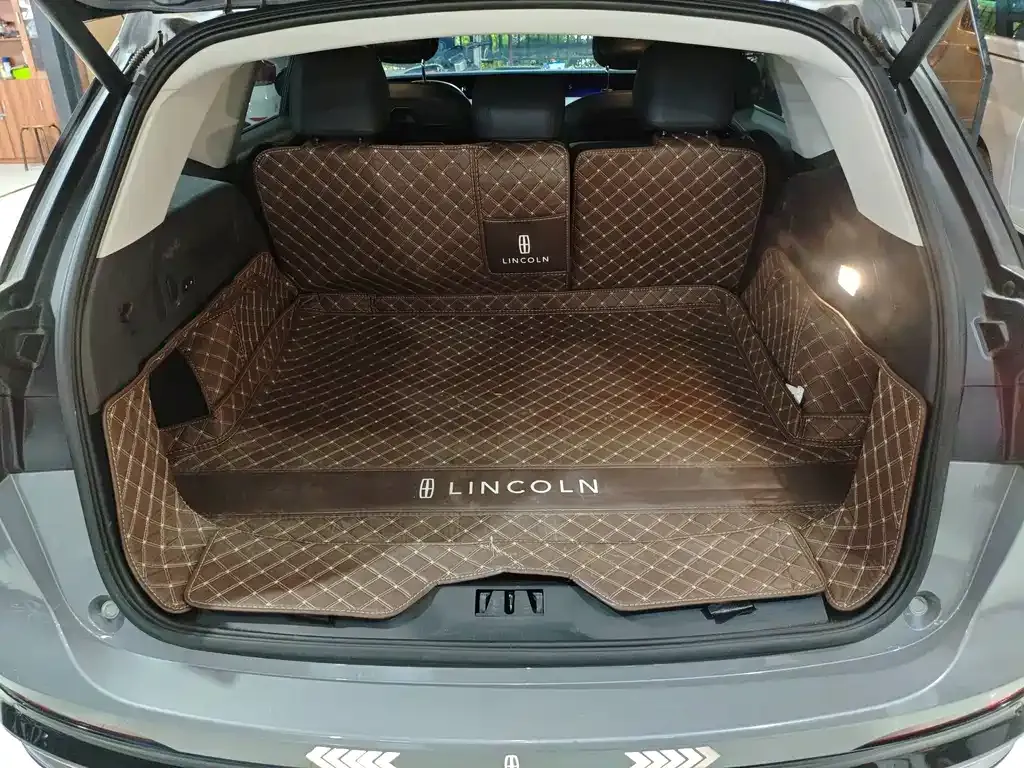Lincoln Nautilus 2023 из CN, фото 4