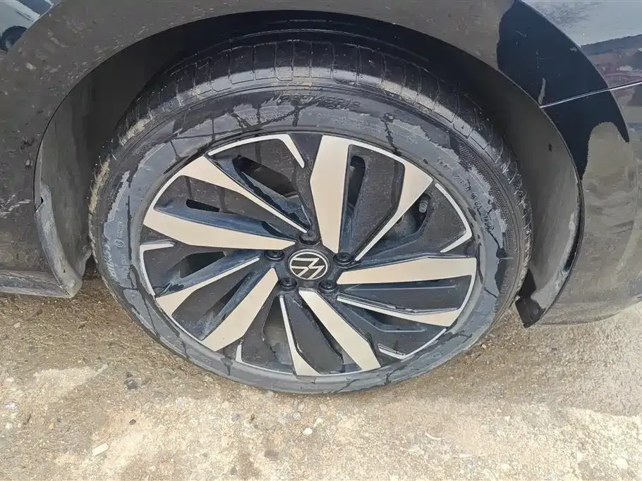 Volkswagen Passat — фото 5