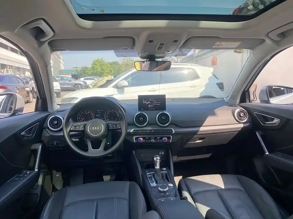 Audi Q2L 2024 из CN, фото 5