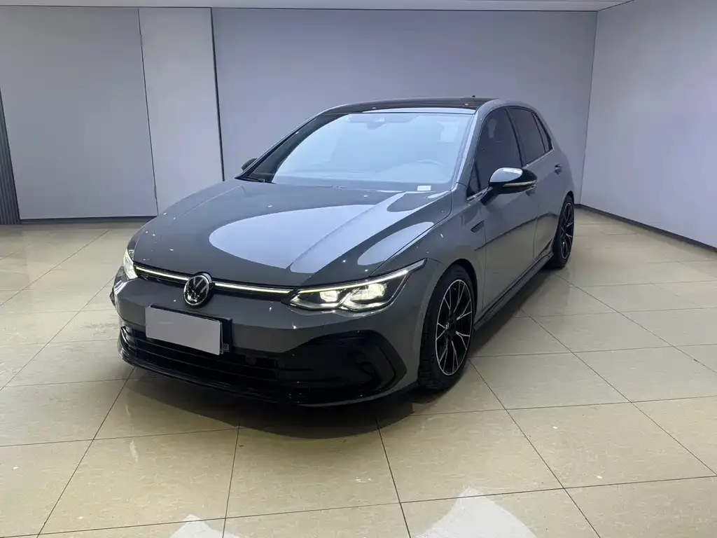 Volkswagen Golf 2021 из CN, фото 1