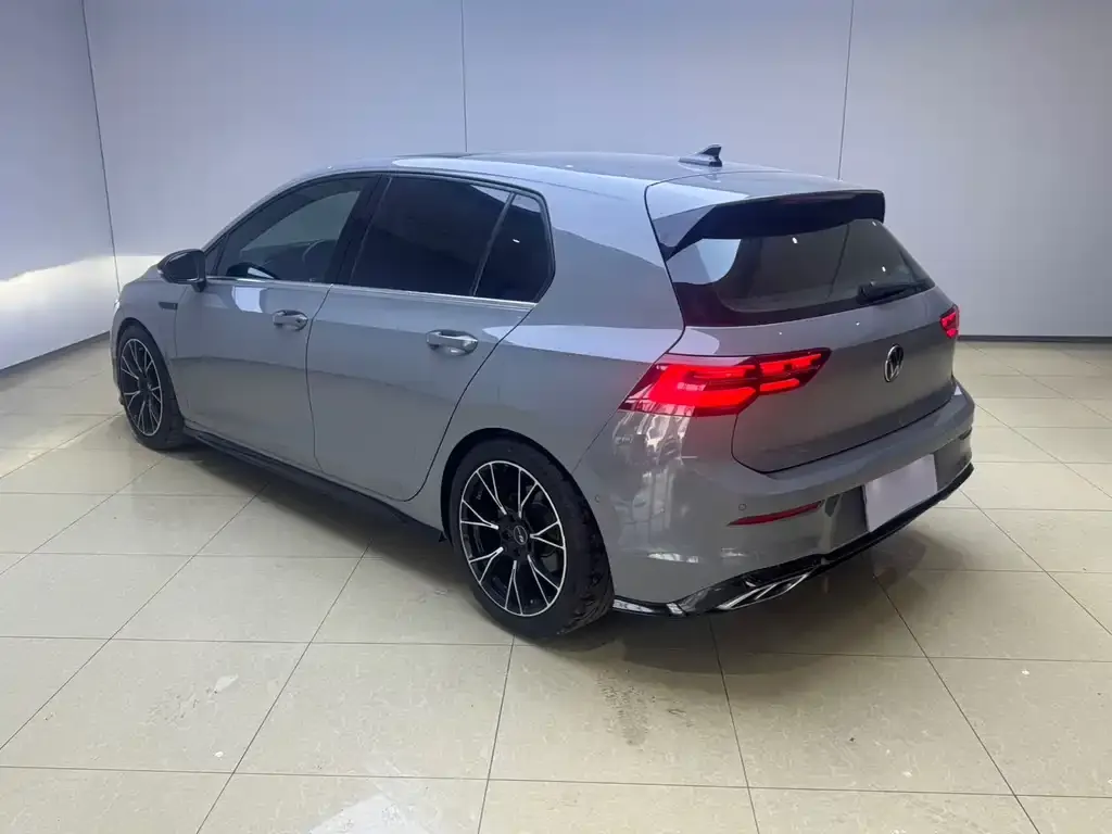 Volkswagen Golf 2021 из CN, фото 3