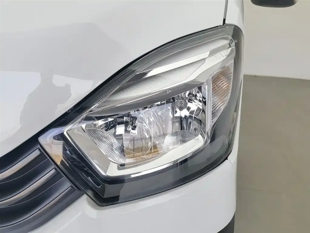 IVECO Ousheng 2024 из CN, фото 8